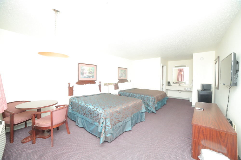 Madison Inn Lodge Fredericktown 外观 照片
